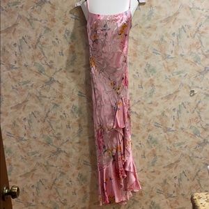 Basix II Pink Floral Gown 85% Silk